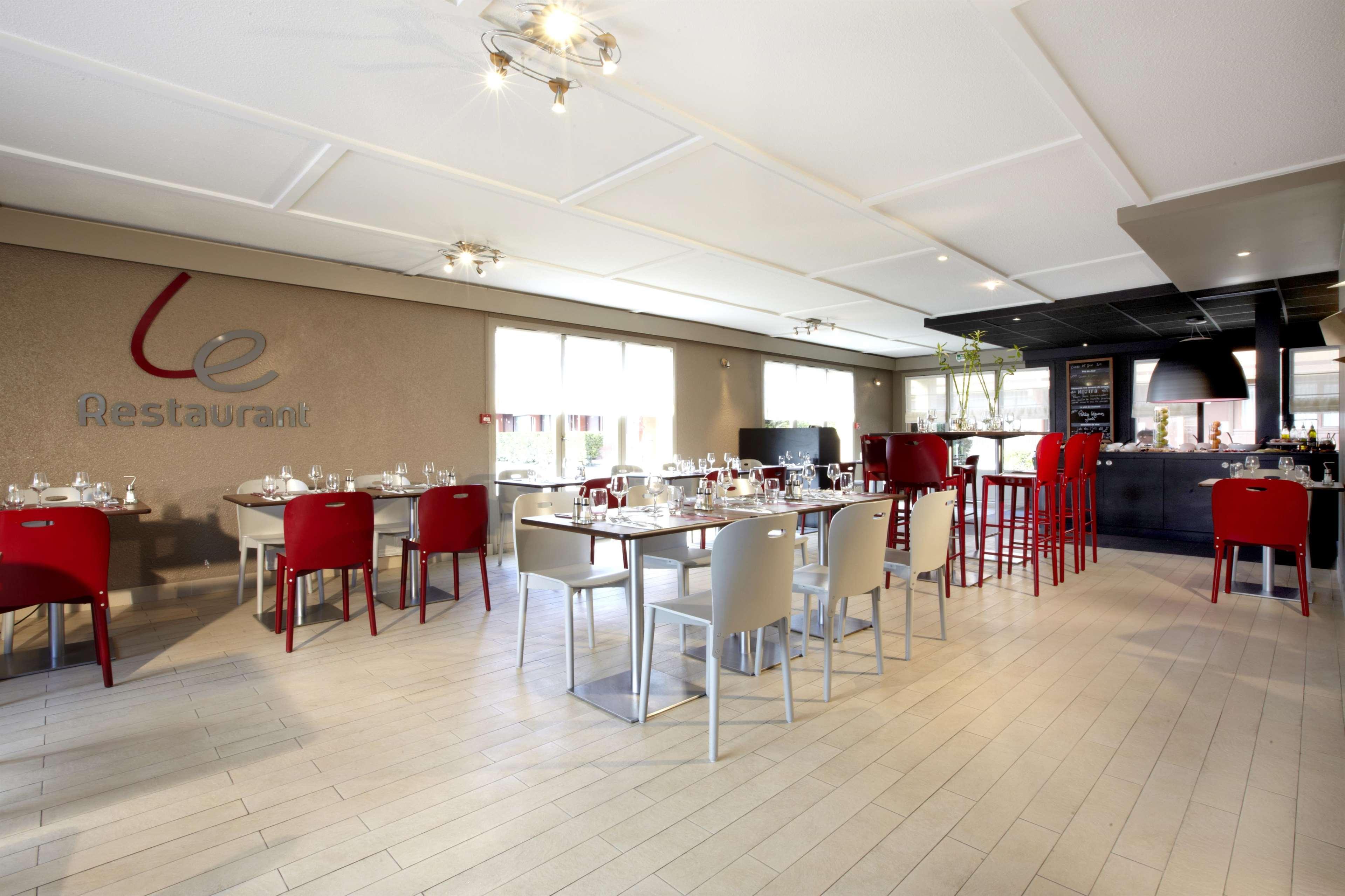 Hotel Campanile Calais Restaurant foto