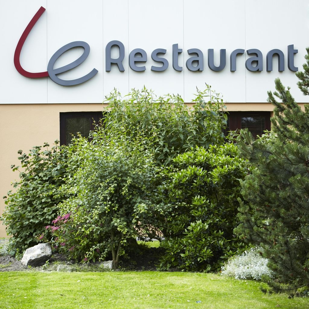 Hotel Campanile Calais Exterior foto